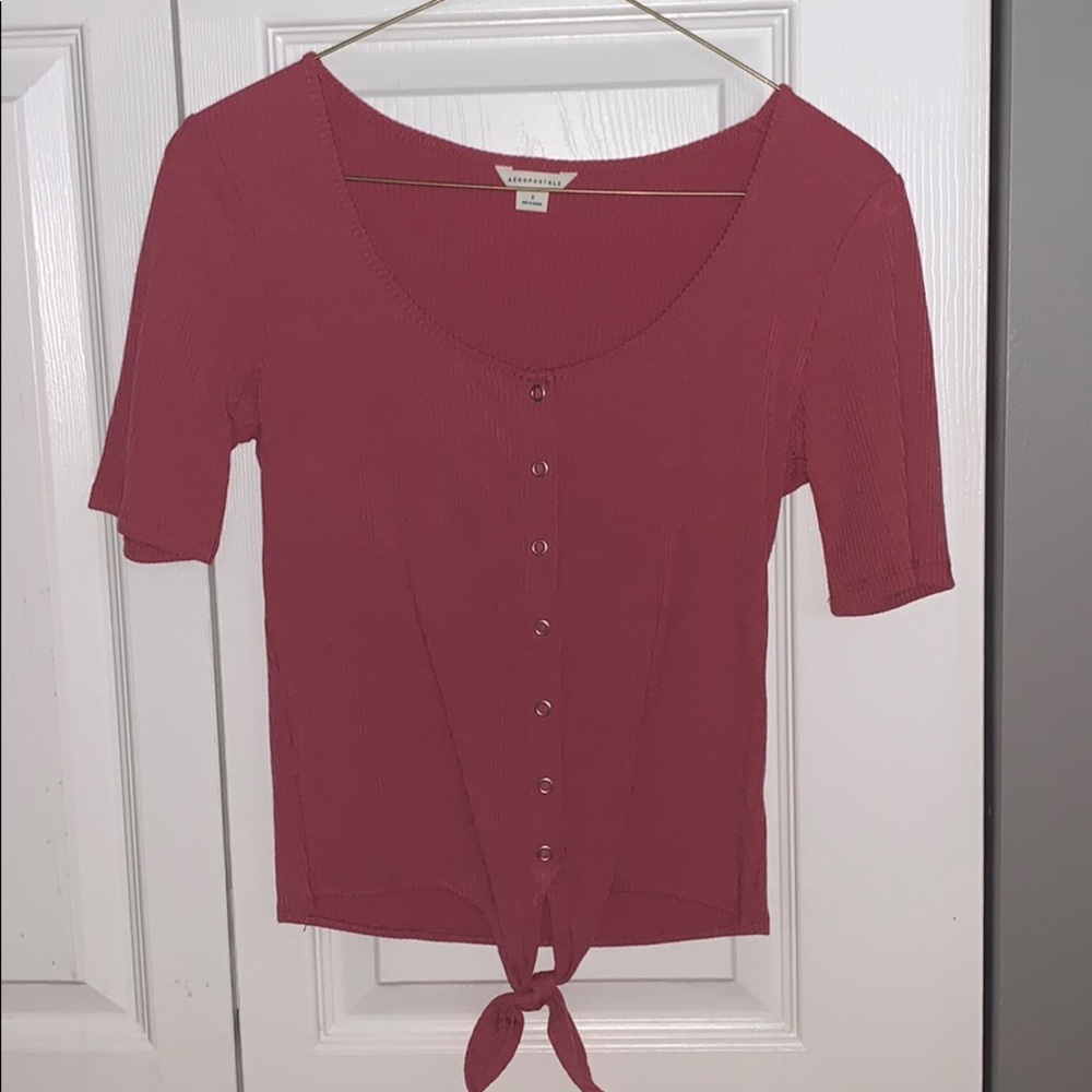 AEROPOSTALE SHORT SLEEVED BUTTON TEE